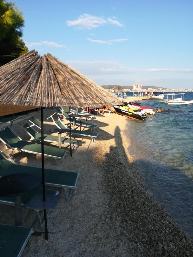 Apartamento Domenico - 50 M From The Sea Donji Seget Exterior foto