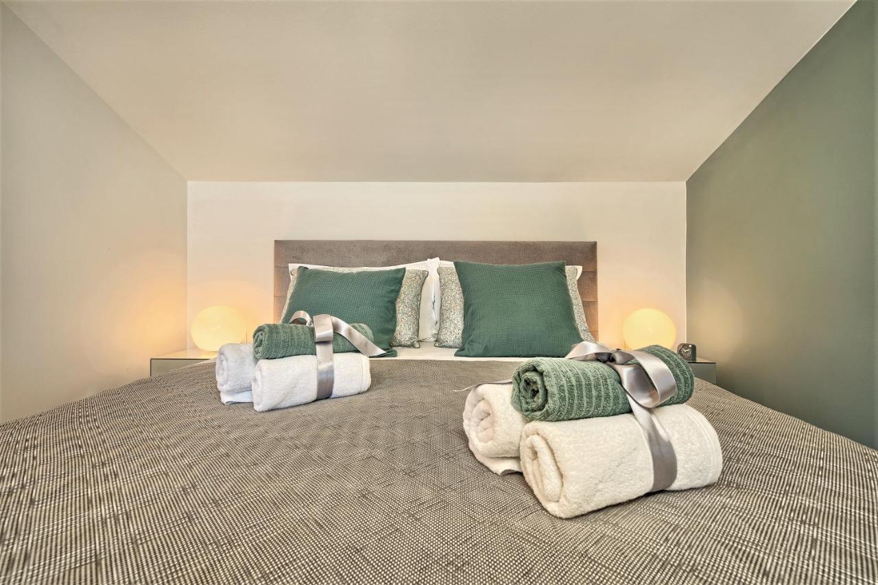 Apartamento Domenico - 50 M From The Sea Donji Seget Exterior foto